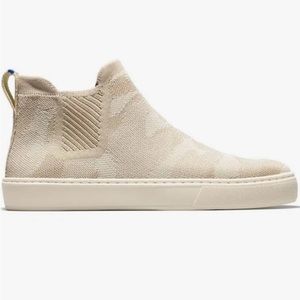 Rothy’s Camo Sand Chelsea BRAND NEW!!!